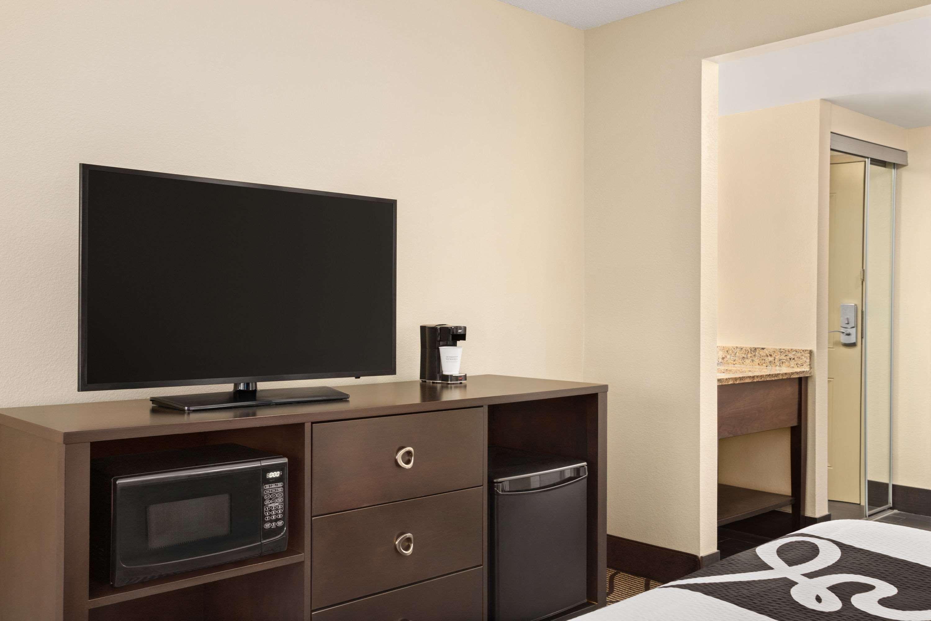 La Quinta Inn & Suites By Wyndham Richmond-Midlothian Zewnętrze zdjęcie
